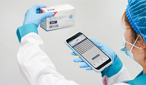 手持扫码PDA终端在智慧药房中的拆零药品追溯应用